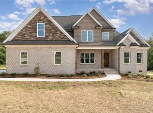 7350 Blue Water Ct, Belews Creek, NC 27009