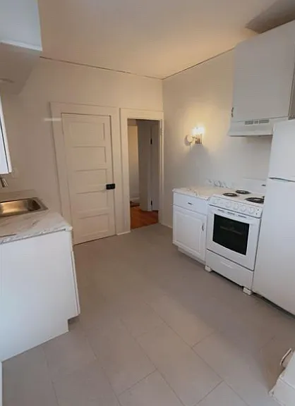 217 Main St #1 — Photo 9