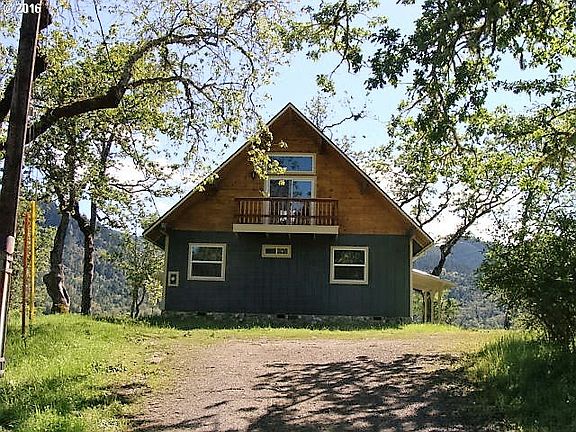 4th image of 979 Evergreen Ridge Rd