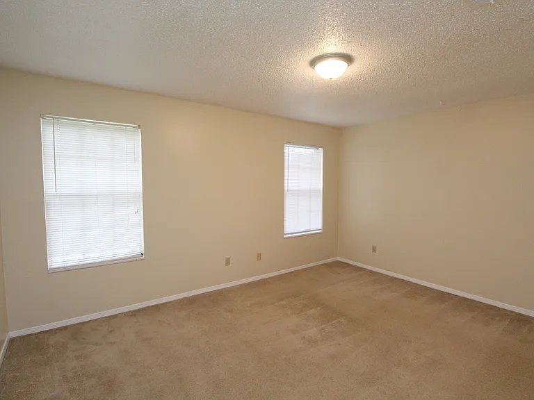 7859 Bay Meadows Dr — Photo 12