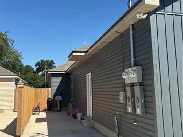 2004 Webster St, Meraux, LA 70075