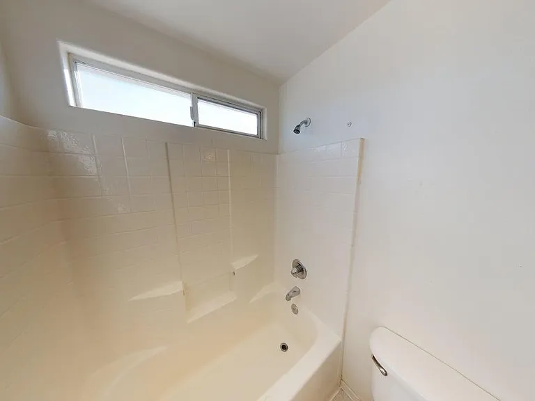 9546 Swiss Stone Ct — Photo 15