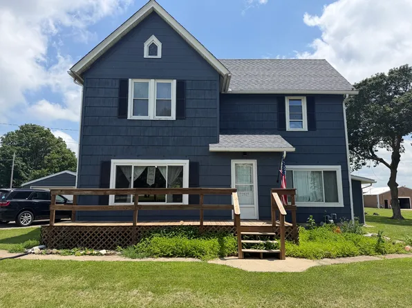 2527 S Union Rd, Polo, IL 61064
