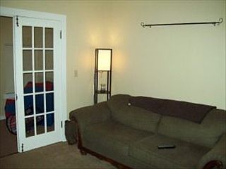 4th image of 304 Scales St