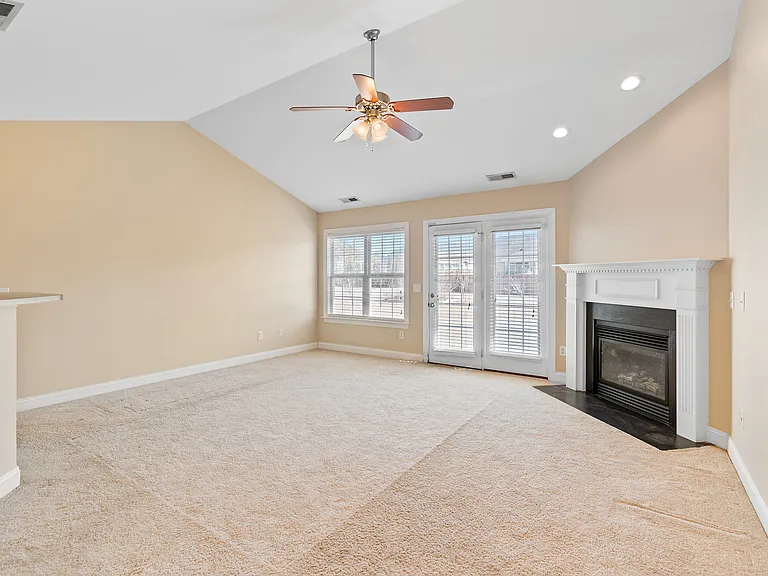 5003 Summerswell Ln SE — Photo 21