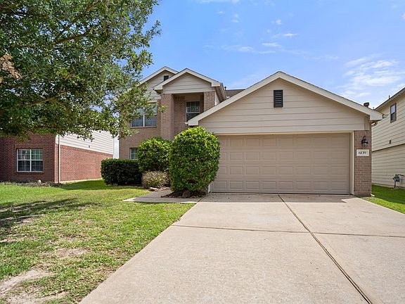 This adorable 2-story home is located conveniently mins away from major highways & roads including 2920, Grand parkway, & I-45!