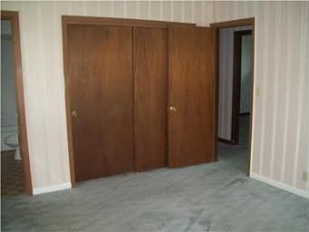 5th image of 6 Murray Ln