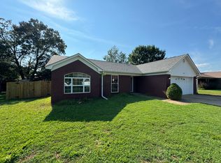 2006 S Ithaca Ave, Russellville, AR 72802