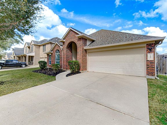 3rd image of 7803 Summer Night Ln