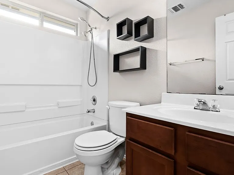 10219 Orion Dr — Photo 3