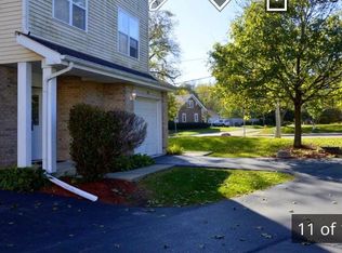 298 Pamela Ct, Antioch, IL 60002