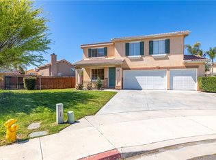401 Memphis Ct, Hemet, CA 92545