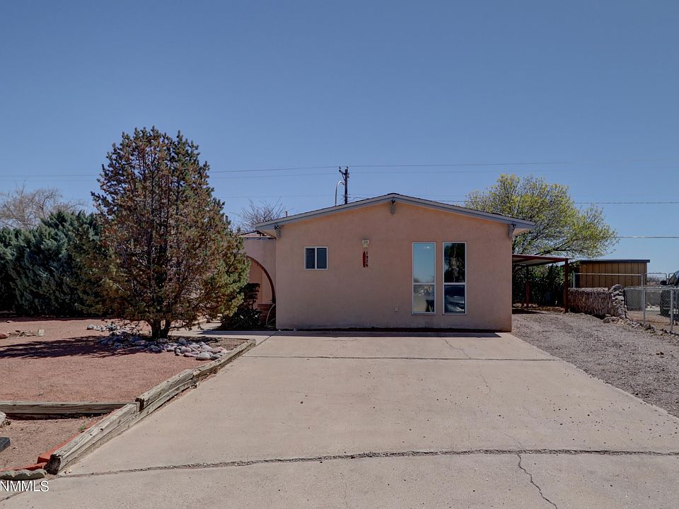 1st image of 1926 Mahogany Dr