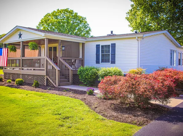 56 Crimora Station Ln, Crimora, VA 24431
