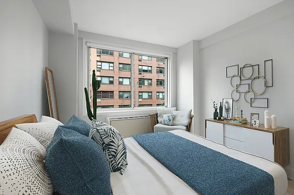 Rented by Stonehenge NYC LLC | media 5