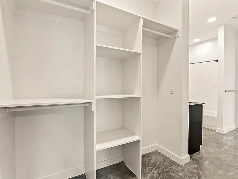 Richland Studio Closet Richland Studio Closet