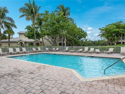 4620 Hawks Nest Dr #G-201, Naples, FL, 34114