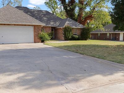 8000 Westwood Ln, Oklahoma City, OK, 73169