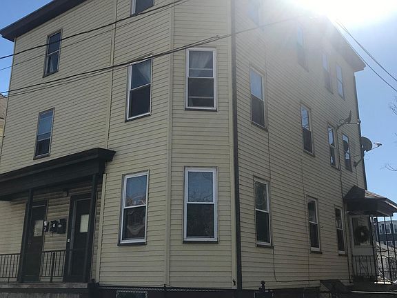 4th image of 3 Lee St Floor 3