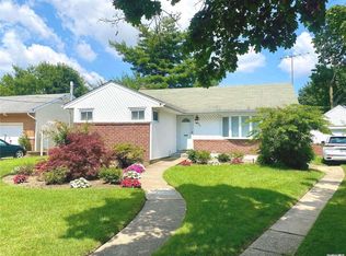1779 Prospect Ave, East Meadow, NY 11554