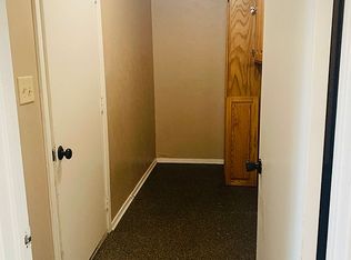 607 E Wilbarger St, Bowie, TX 76230