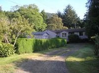 260 NE Forest Hill St, Yachats, OR 97498