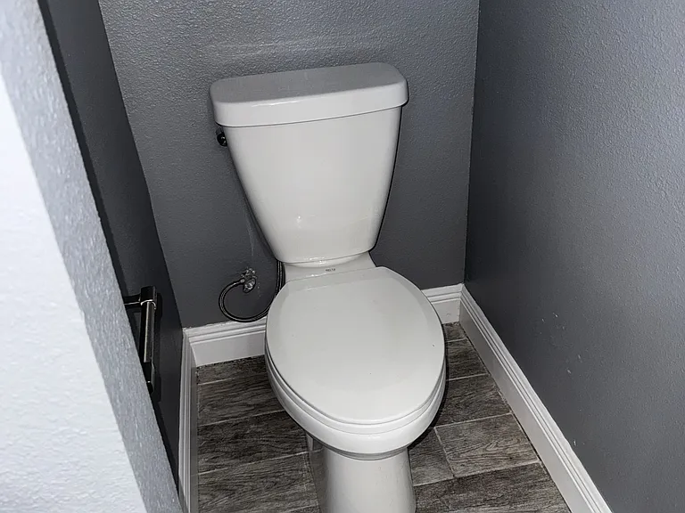 8240 Tempest Dr — Photo 27
