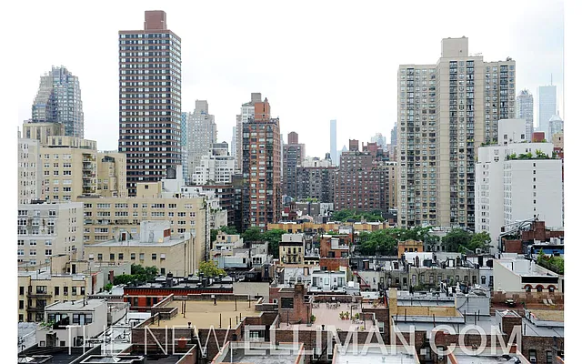 Sold by Douglas Elliman | media 23