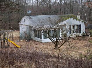 725 Upper Cherrytown Rd, Rochester, NY 12446