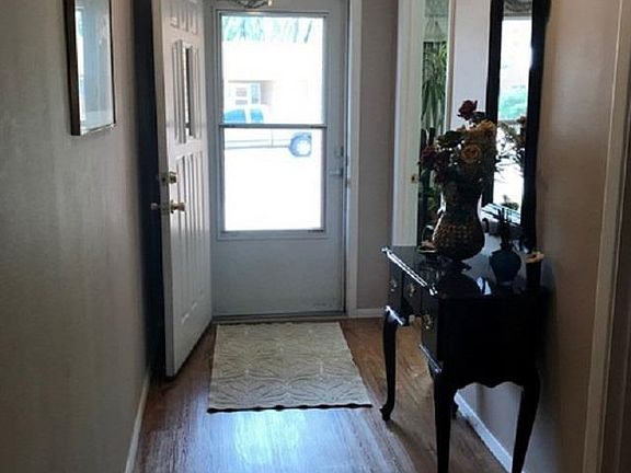2nd image of 772 Diane Ave