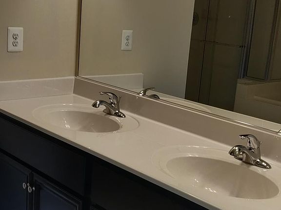 5th image of 20204 Huntington Ct