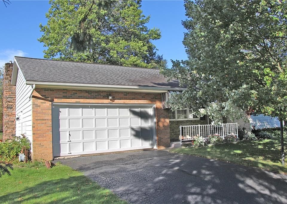 1st image of 8894 Ennis Dr
