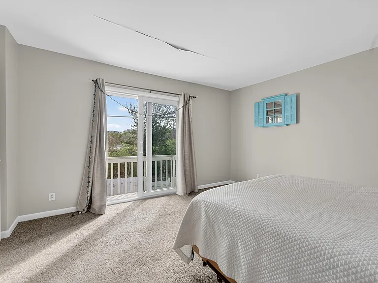 141 E Riverside Dr #10D — Photo 16