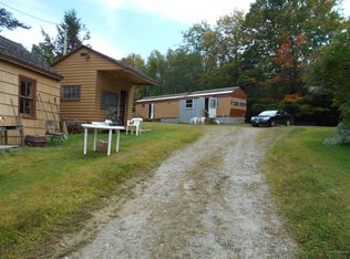 7 Hill Top Ln, Mercer, ME 04957