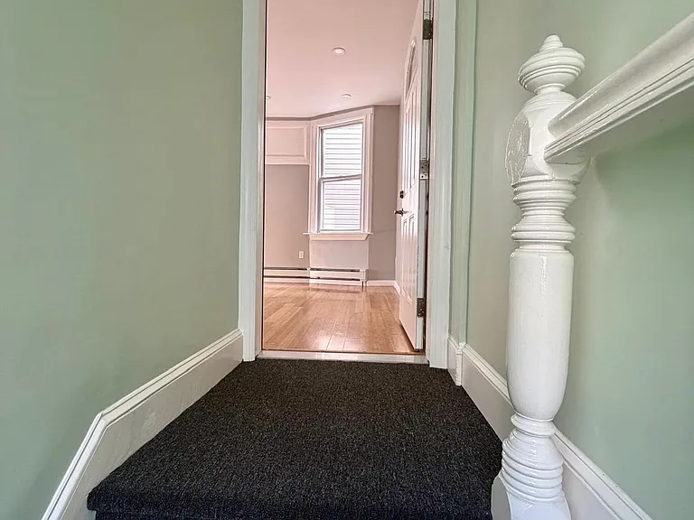 156 Clerk St #2 — Photo 14