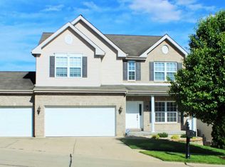 6012 Saddleridge Farm Ct, Saint Louis, MO 63129
