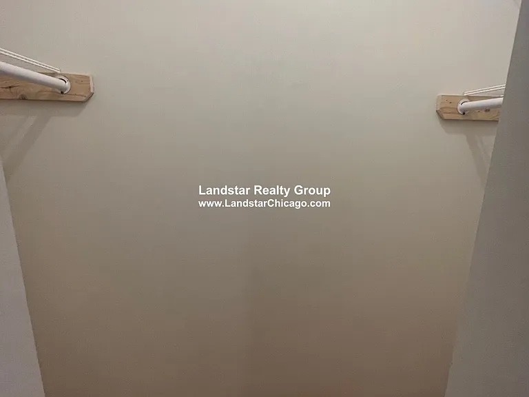 3848 W Ainslie St #2 — Photo 18