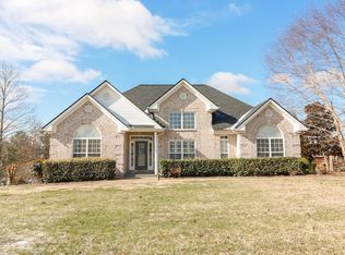 1050 Kacie Dr, Pleasant View, TN 37146