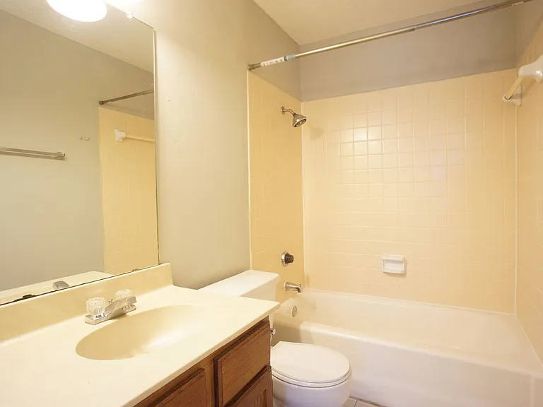 8805 Schick Rd #B — Photo 7