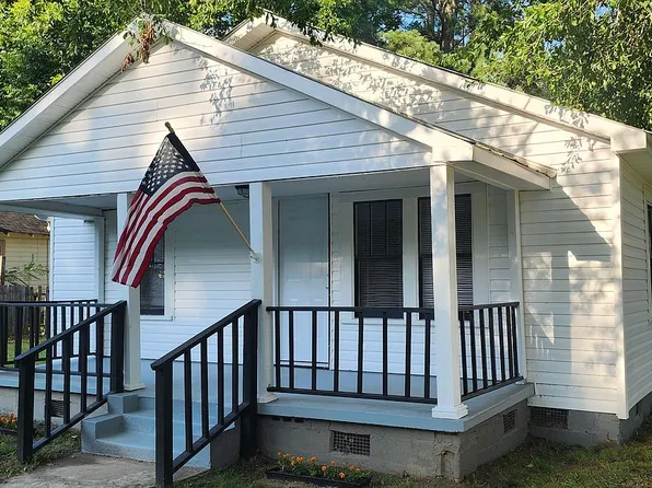 918 McDaniel St SE, Hartselle, AL 35640