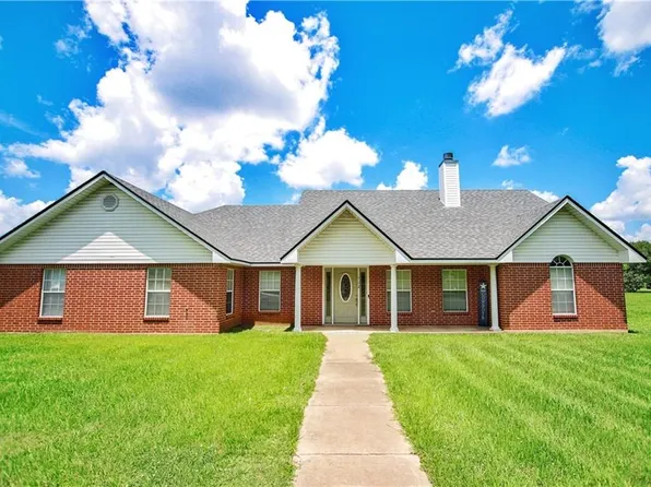 702 Culbertson Ln, Natchitoches, LA 71457