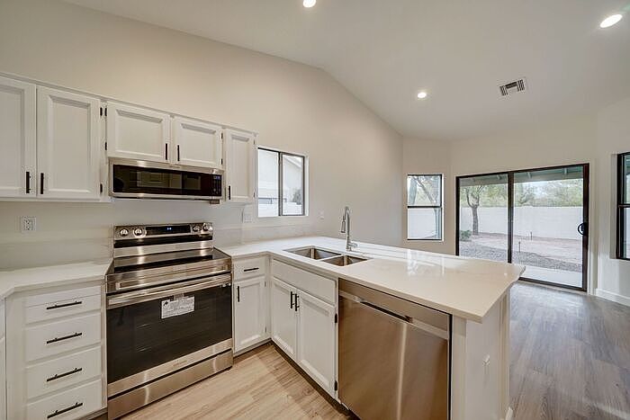 1st image of 11574 N 109th St