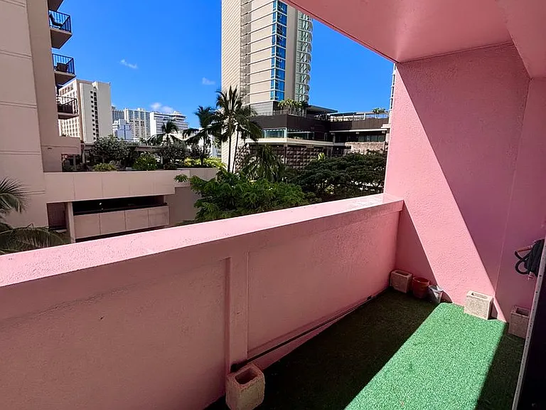 2118 Kuhio Ave #603 — Photo 14