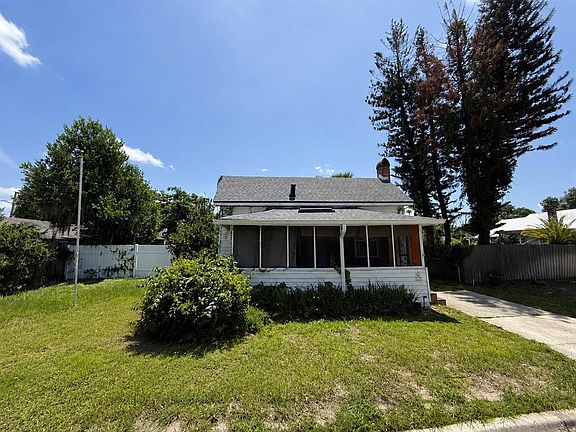 2nd image of 1101 N HAMPTON AVENUE