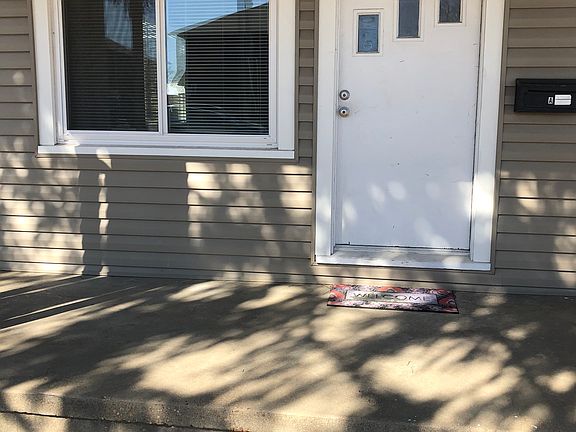 3rd image of 709 E 13th St #A
