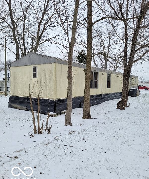 1st image of 1905 N Garnet Ave
