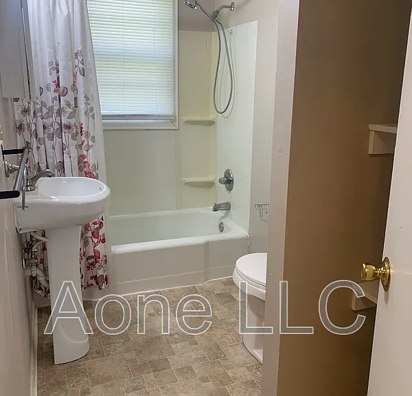 2618 SW Clay St — Photo 7