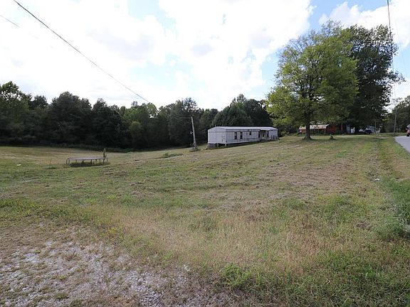 2nd image of 4058 Highway 554