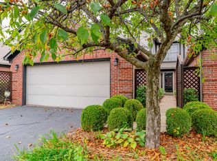 4115 Hartwick Village Pl, Louisville, KY 40241