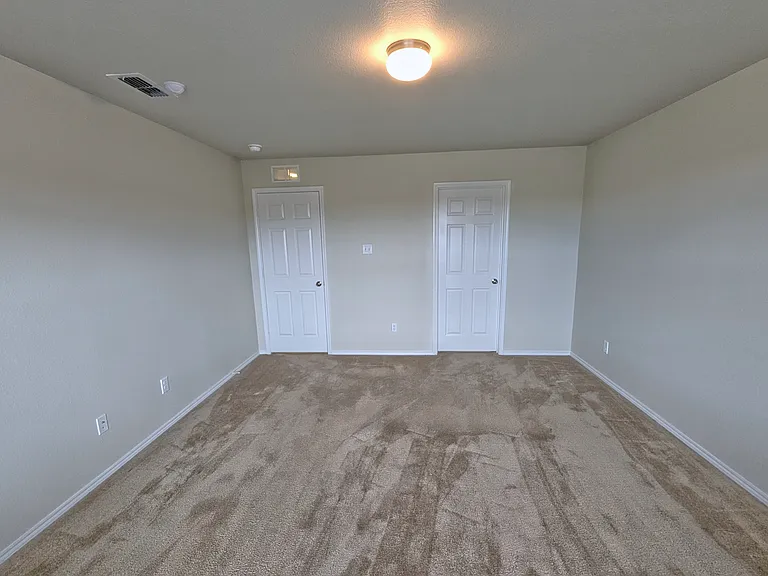 704 Rivers Creek Ln — Photo 18